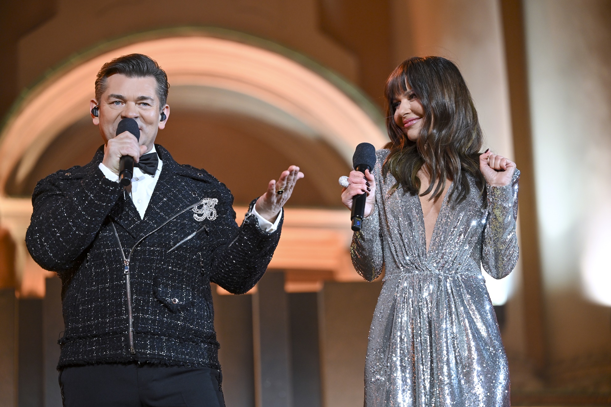 Sylwester 2025/2026. Ile zarobili Zenek Martyniuk, Skolim i Beata Kozidrak