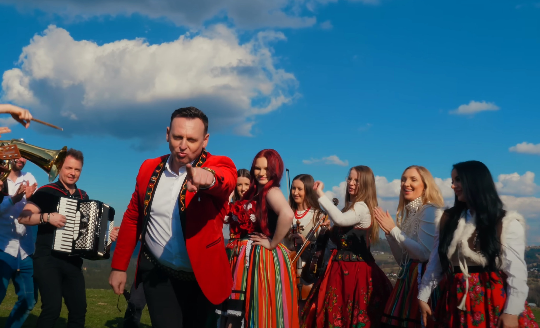 Szalony Drużba, Martirenti i Margarita z nowym przebojem ”WESELE” – internauci nie mogą przestać go słuchać!

