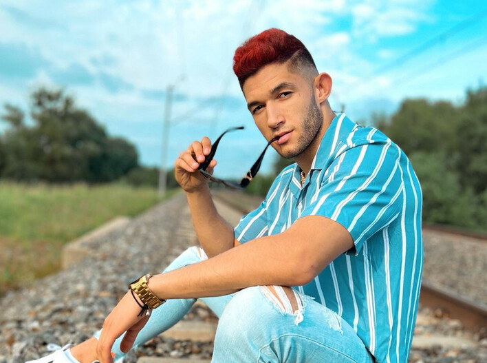 Gwiazdor disco polo był w Top Model! Jakie tajemnice skrywa Kamil Kossakowski DiscoBoys?! 