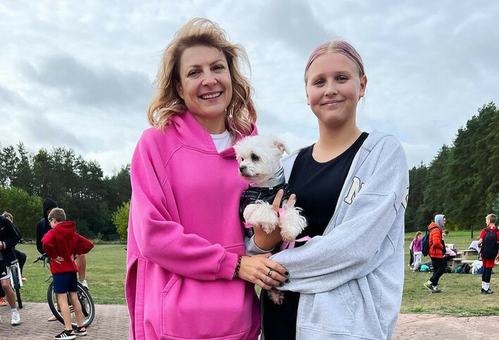 Szokujące wyznanie Magdy Narożnej! Wokalistka „Pięknych i Młodych” mówi już o wnukach