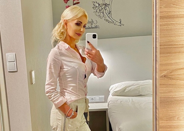 Szokujące zdjęcie! Elwira Mejk zapozowała bez spodni! Gorące zdjęcie ślicznej gwiazdy disco polo?! 