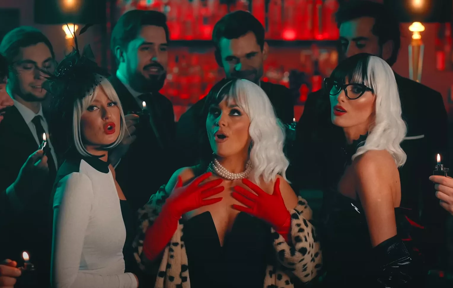 Szpilki i ich najnowszy hit ”Na Pieska” - Przebój karnawałowy z humorem i dwuznacznością