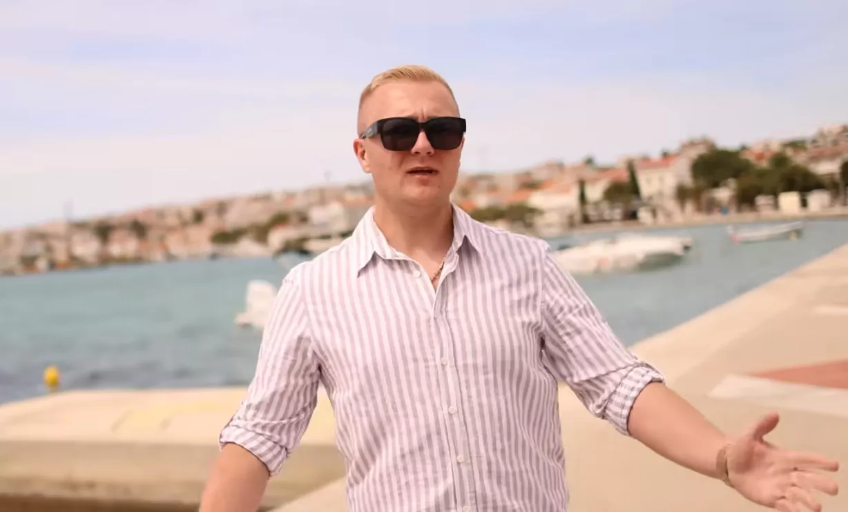 Szymon Jankowski nagrał „Ta jedyna" w Chorwacji i już bije rekordy. Ten hicior podbija lato