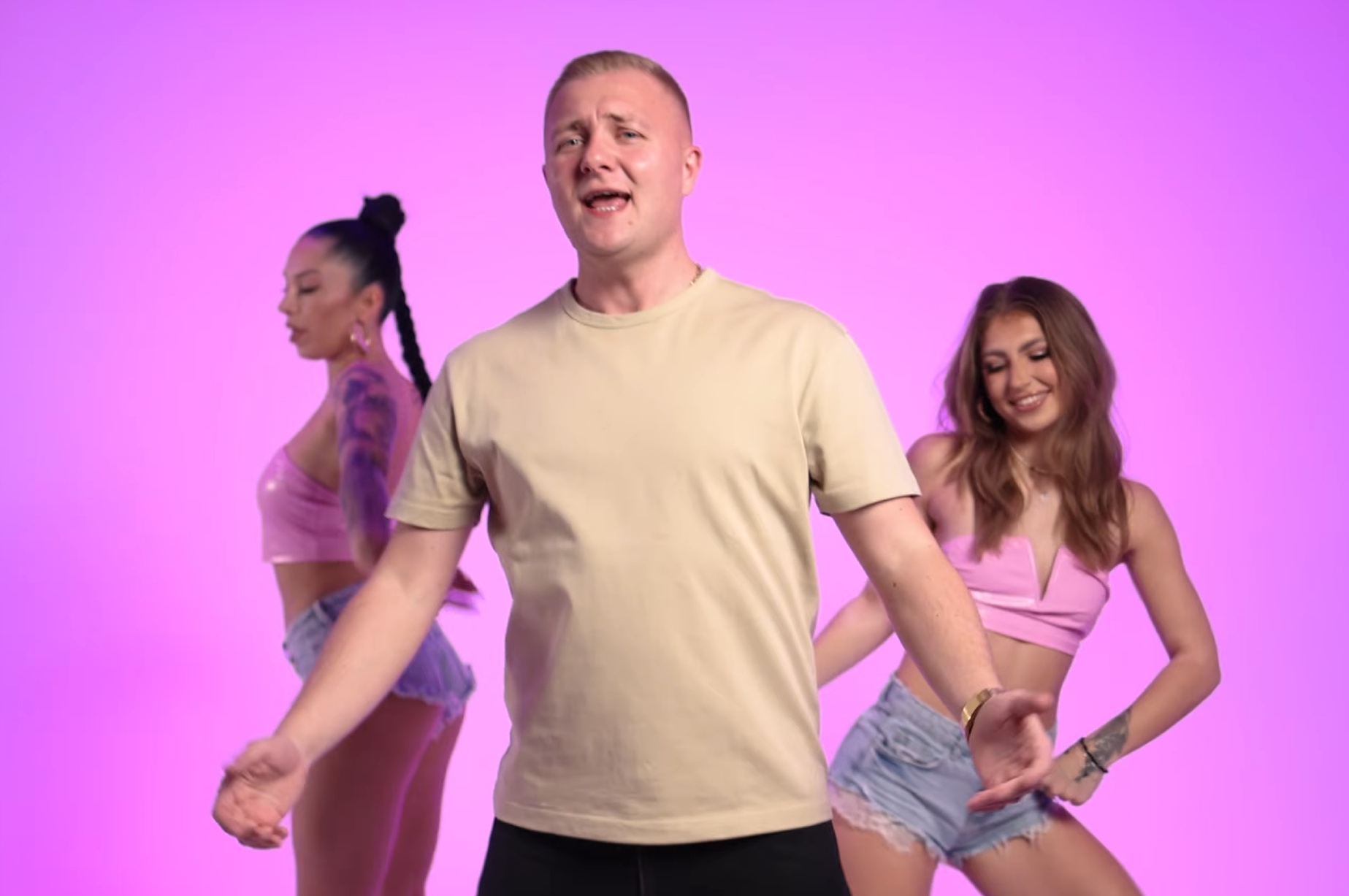 Szymon Jankowski z nowym utworem „Propozycja”. Liczby rosną, a wynik mówi sam za siebie