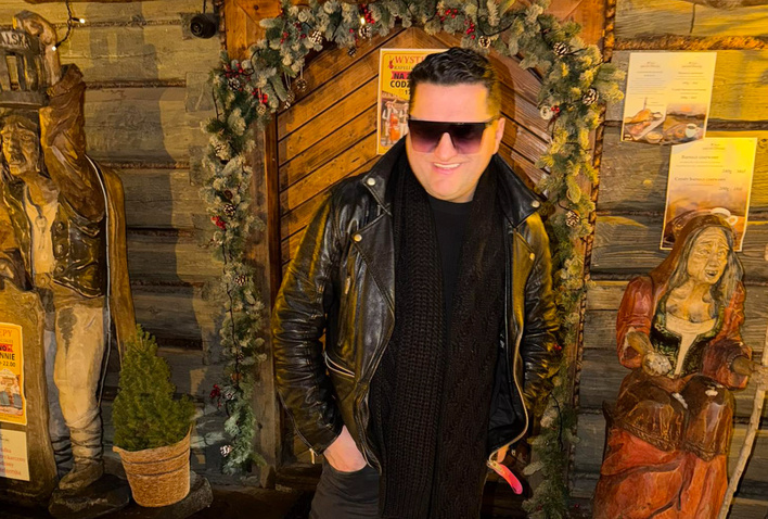 Tak wygląda inwestycja Kordiana na ranczu. Kolejkę dla gości zbudował sam! | FOTO