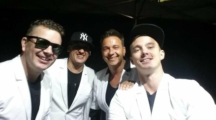 Taka impreza to tylko z Weekendem! Niesamowite szaleństwo z Radkiem Liszewskim!