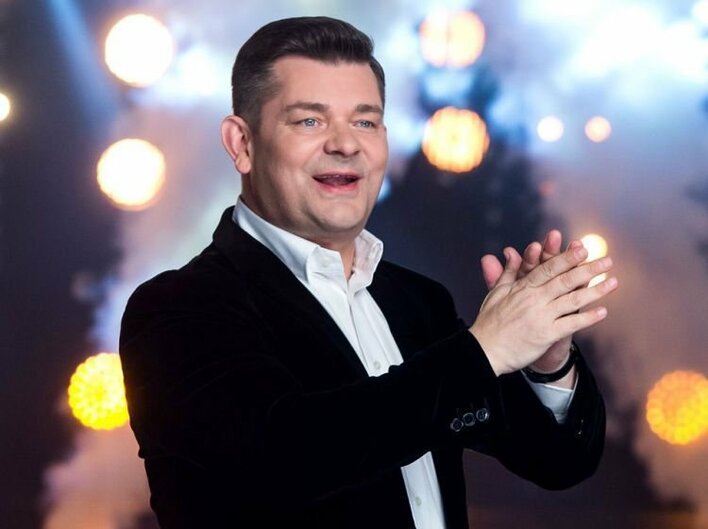 Zenon Martyniuk zarobi fortunę na Sylwestrze z Dwójką?! Ta suma paraliżuje! Król Disco polo rozbije tym bank?!