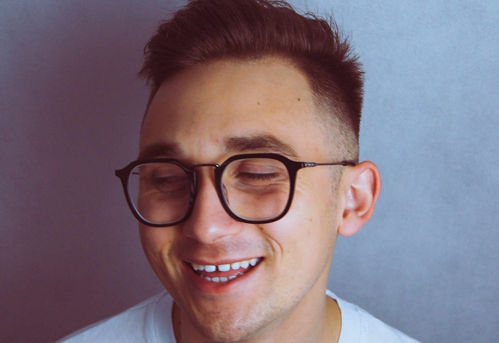 „Tańczę sam” to nowa odsłona Bartłomieja Sojki – emocje, samotność i nieoczywista premiera

