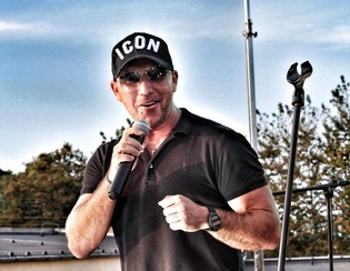 Taneczna premiera zespołu Drossel nowym hitem disco polo?! Fani nie mają żadnych wątpliwości! 