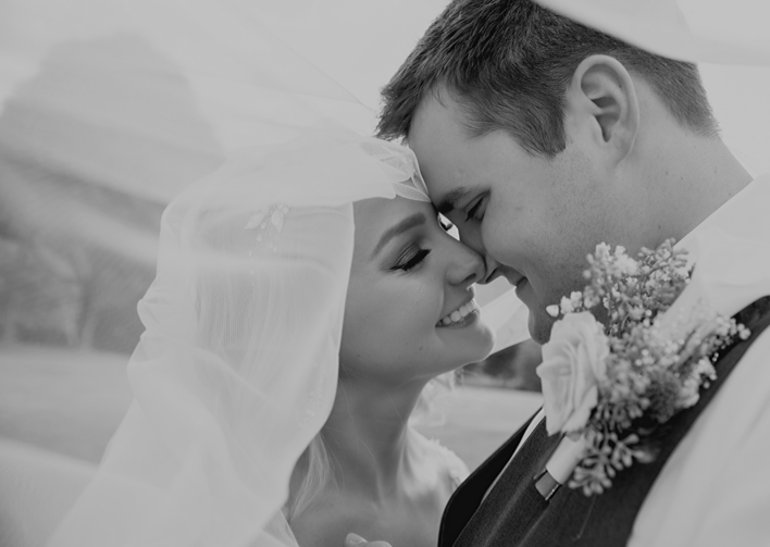 Ten pierwszy taniec wzruszy do łez! Disco polo powraca na weselne parkiety! 