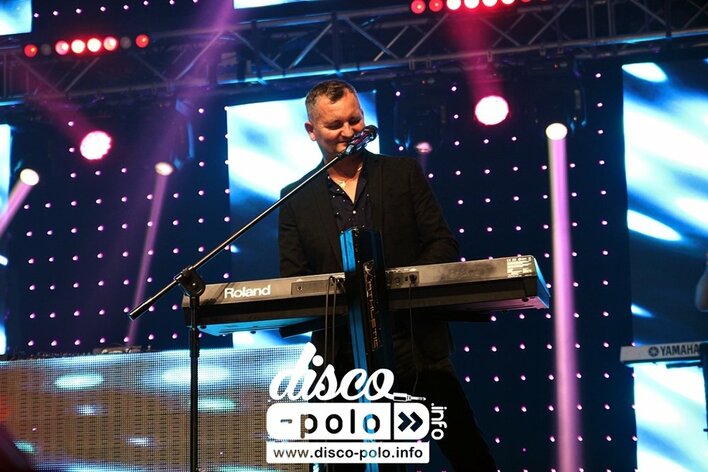 Ten przebój zaśpiewali wszyscy! - Zespół Mig zawojował sceną | VIDEO