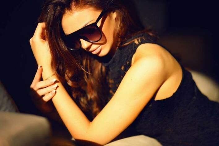 Ten rok należy do niej?! Wokalistka disco polo odświeża skład zespołu! Poszukiwane są tancerki