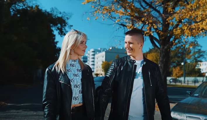 Ten utwór to prawdziwe miłosne love story?! Młody zespół disco polo przebojem ”Tylko dla niej” zdeklasuje konkurencję?! 