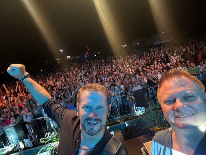 Tłumy na koncercie Classic w Łęczycy: sukces legendy disco polo
