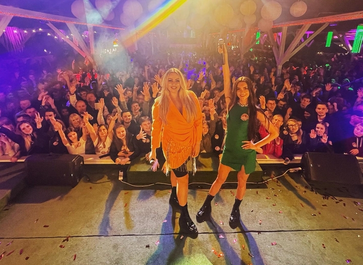 Tłumy na koncercie gwiazd disco polo Topky! Gwiazdy zrobiły tej nocy wielkie show! 