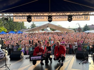 Tłumy na koncercie Magdy Narożnej: Euforia w Żyrakowie!