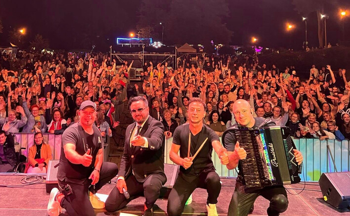 Gwiazdor disco polo nie ma sobie równych?! Tłumy Szalały na Koncercie Andre w Olsztynku!