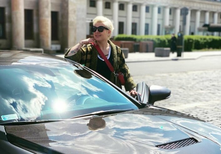 To auto kosztuje majątek! Magda Narożna zachwycona nowym samochodem! 