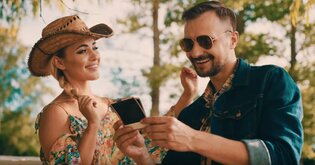 To będzie hit disco polo? Zaskakująca premiera od prezentera telewizyjnego!