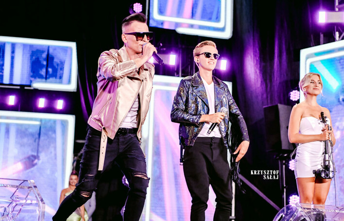 To największy hit zespołu Milano w erze YouTube? Licznik wyświetleń bije rekordy!

