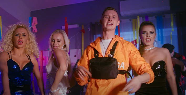 To oni są królami disco polo! Ich hit bije rekordy, a to dopiero początek! ”Farbowany włos” to przebój na lata?