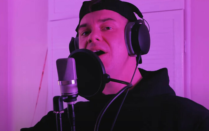 „Twoja pupa i biust„ zawładnie rynkiem disco polo?! Detmi z nowością pt. „Dotyk ust„ NOWY HIT?!