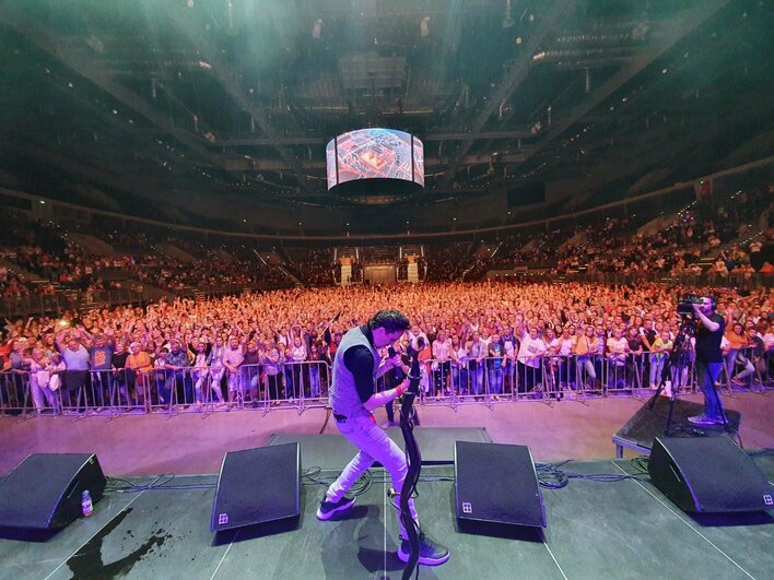 Twórca hitu „Ona lubi pomarańcze” powtórzy swój wielki sukces? 