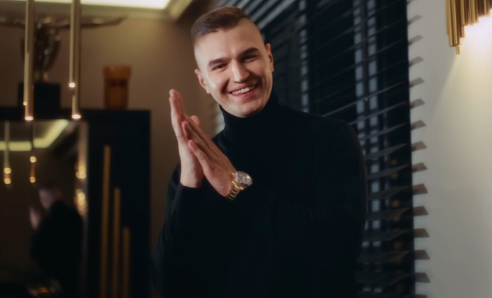 Tylko cztery dni i milion odsłon! Oskaro z hitem „Miłość chcę Ci dać” zaskoczył branżę disco polo