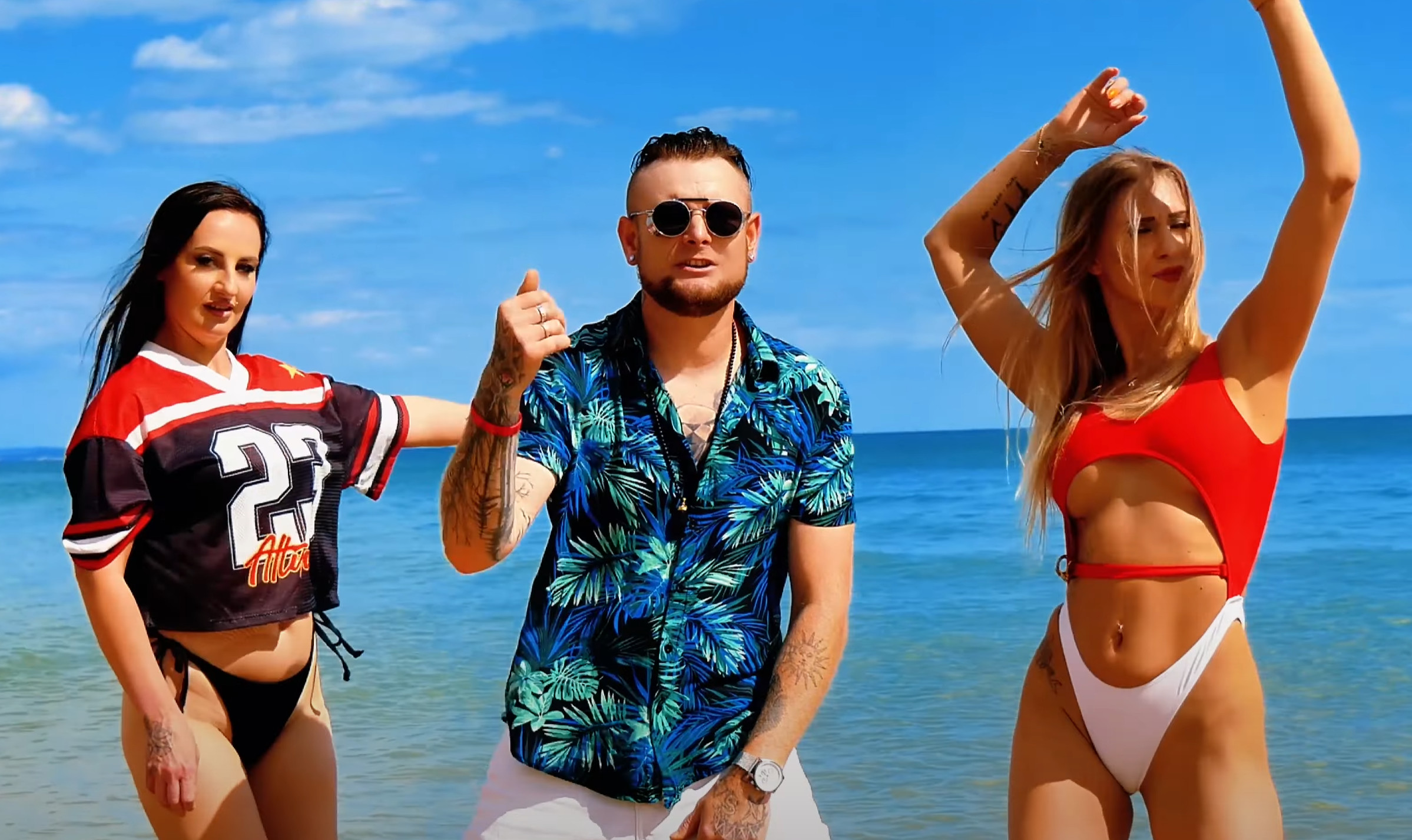 „Tylko Ty” Robson W z autorską produkcją i zaskakuje nowoczesnym latino w disco