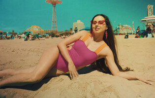 Tylko u nas! Tosiek - Kolorowe Lato. Zobaczcie fragment teledysku.