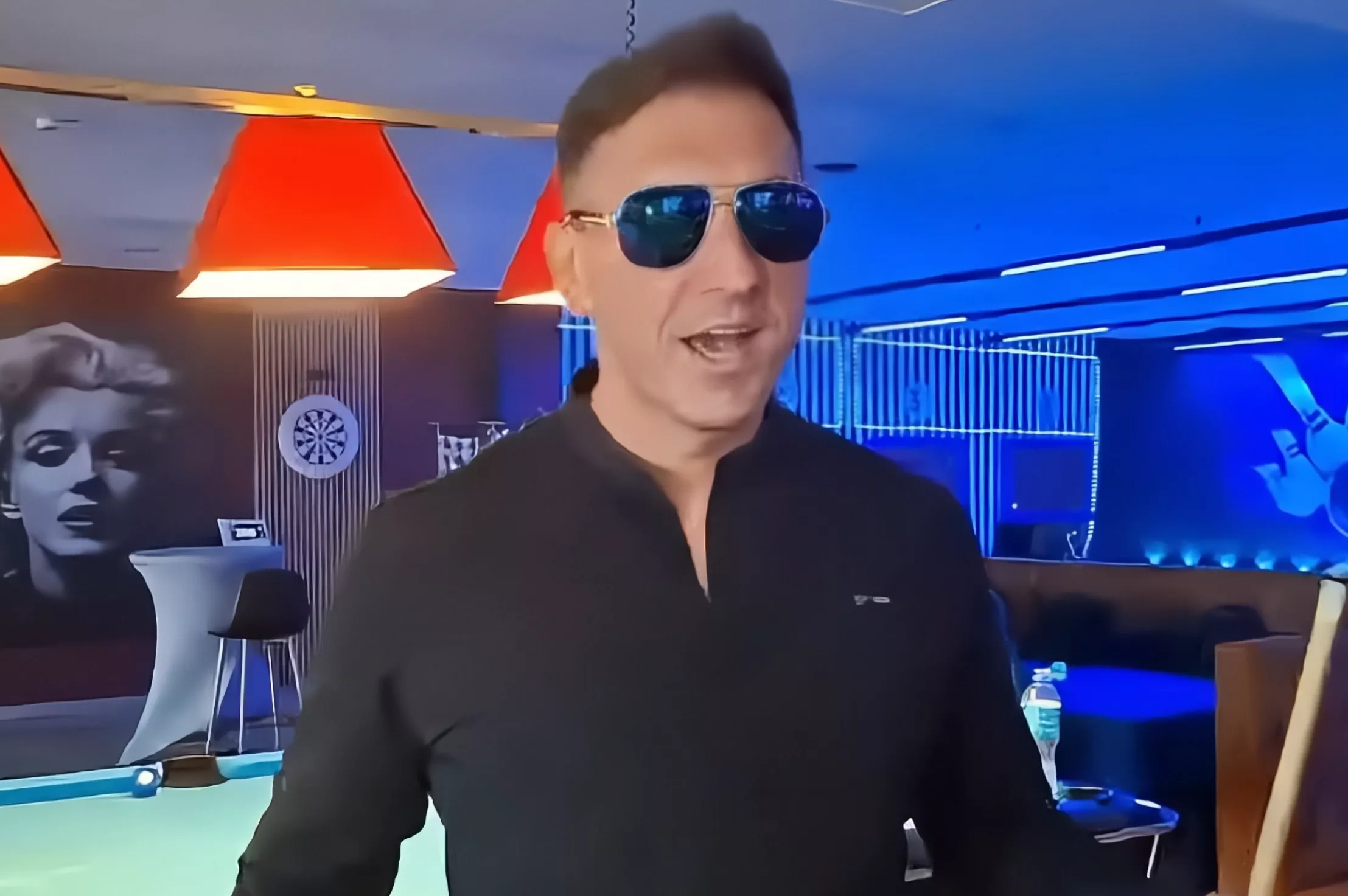 Tytuł „Moje Dziurki" zwala z nóg! Mr.Max wyznaje wszystko w nowej piosence disco polo