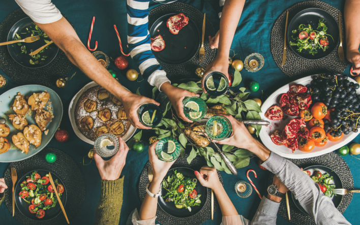 Ujawniamy sekret idealnej kolacji – Kiedy jeść, by schudnąć i spać lepiej