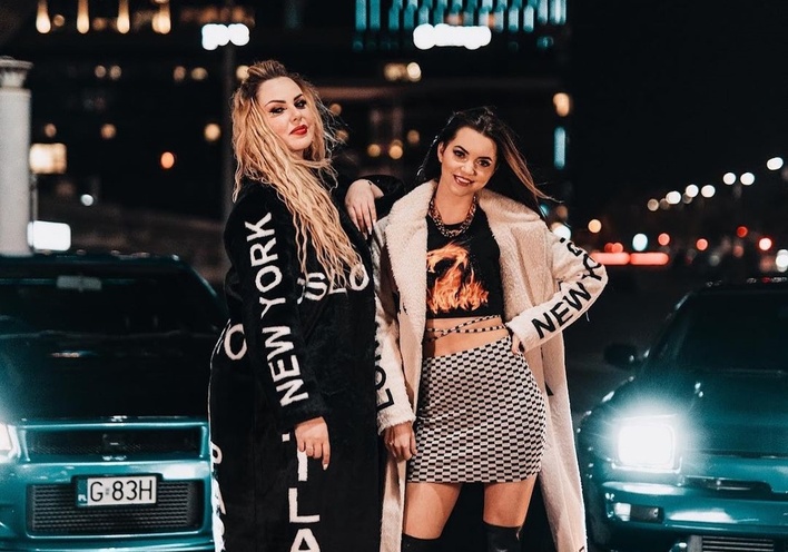 Popularne wokalistki disco polo z zespołu Topky idą jak burza! Ich nowy przebój zdeklasował konkurencję?! 