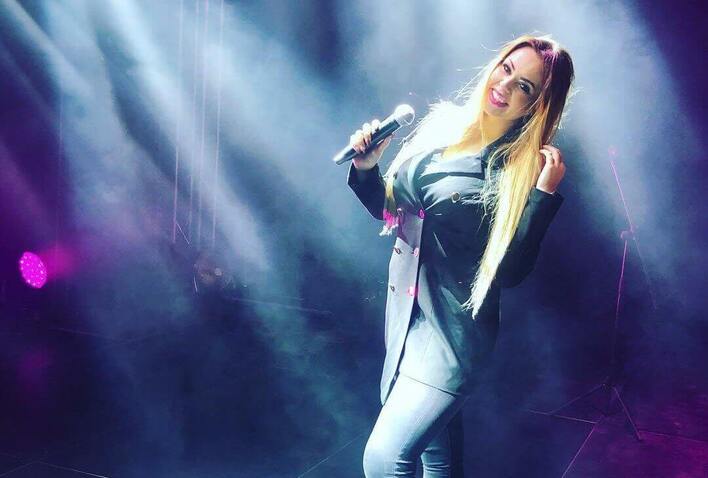 Urodzinowy Live z uwielbianą gwiazdą disco polo! Transmisja już dziś o 20.00!