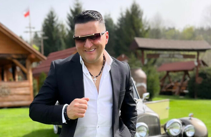 Wyłudzenia finansowe?! Gwiazdor disco polo Kordian ofiarą oszustw! Artysta wystosował apel! 