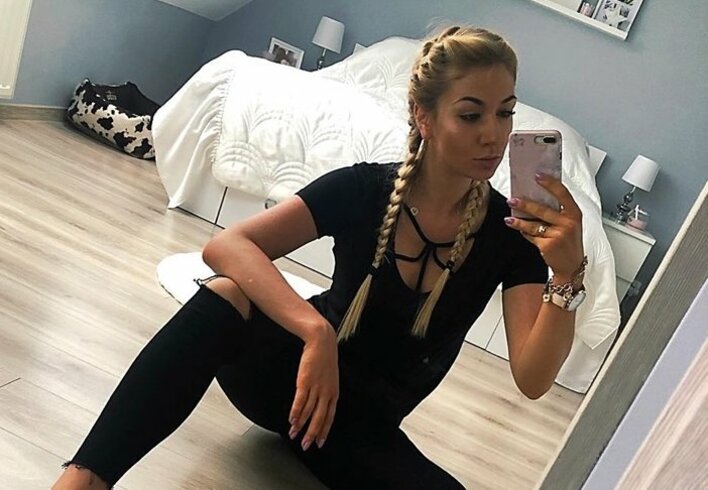 Uwielbiana wokalistka disco polo urodziła bliźniaków! Jej figura po porodzie jest nieziemska! 