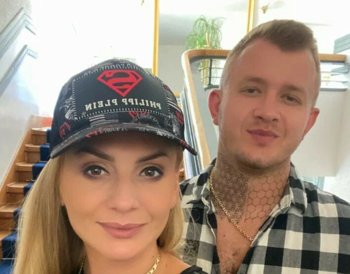 Dawid Narożny przyłapany w klinice medycyny estetycznej. Artysta disco polo poddał się popularnemu zabiegowi „Zostałem poddany torturom„ 