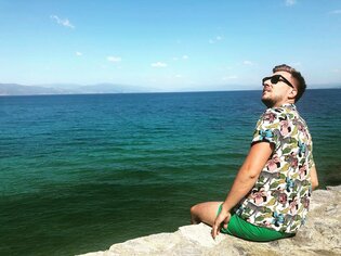 Uwielbiany gwiazdor disco polo pokazał nieznane oblicze! Spełnia się w roli podróżnika!