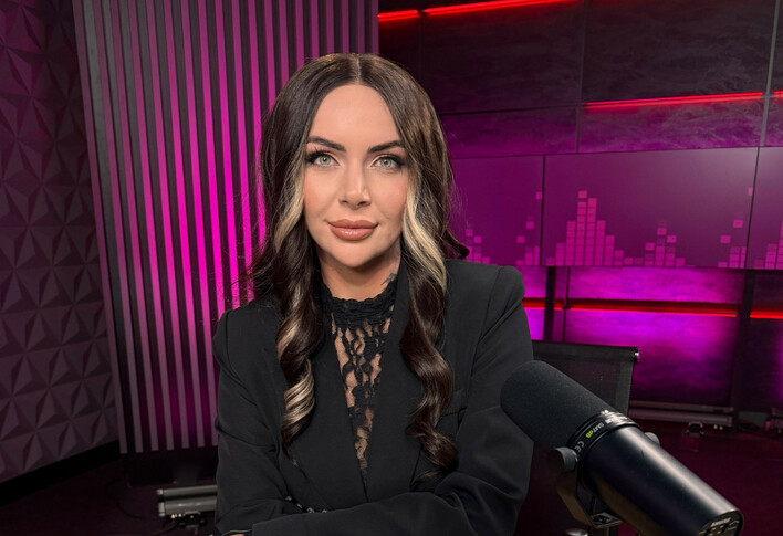 Vel Evel nagrała balladową wersję przeboju ”Jesteś szalona” – zaskakujące wykonanie finalistki Disco Star