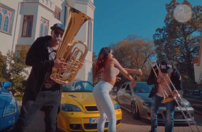 Vice Versa - Playboy | Premiera klipu