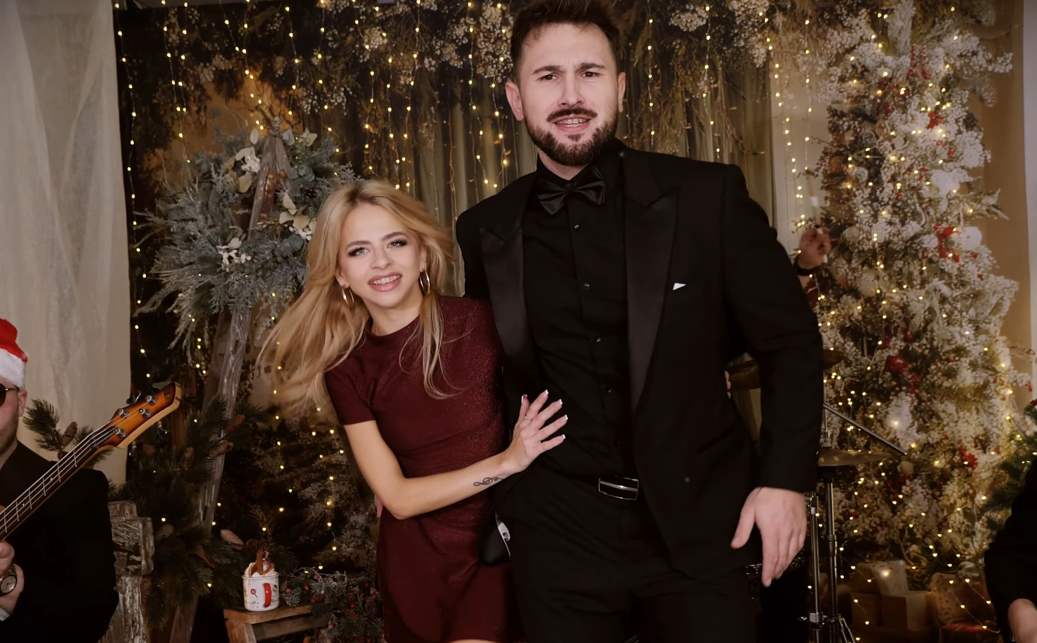 „W te święta” zaskoczyło słuchaczy! Mateuniooo i Kinga Zdybel stworzyli polskie „Last Christmas”