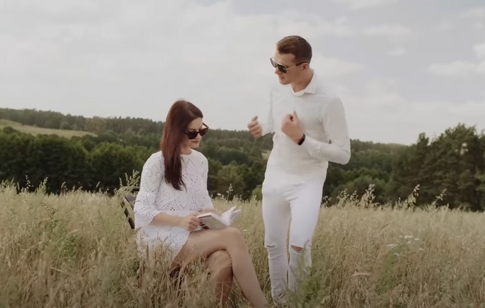 Wakacyjna premiera znanego gwiazdora disco polo podbija sieć! Majkel nagrał hit wszystkich zakochanych par! ”I to jest prawdziwe disco polo” komentują fani