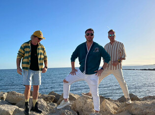 Wakacyjny hit Formacji Bqll! Zobacz, jak powstaje ich nowy teledysk w letniej scenerii! | VIDEO