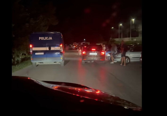 Walka z czasem? Policyjna eskorta gwiazdora disco polo! 