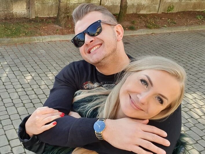 Wielka miłość Dawida Narożnego (Piękni i Młodzi)! wokalista disco polo szczęśliwie zakochany!