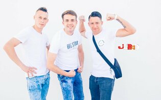 Wielka sensacja! Wokaliści disco polo kupili klub piłkarski! 