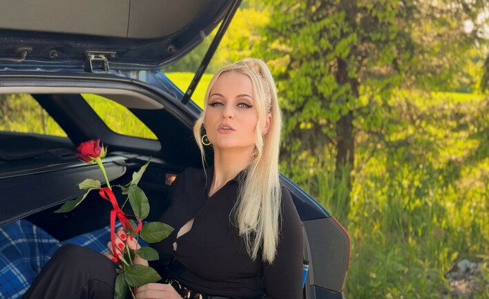 Wielki hicior Eli Kliś! ”Tak jak zawsze” zaprezentowane na wyjątkowym balu