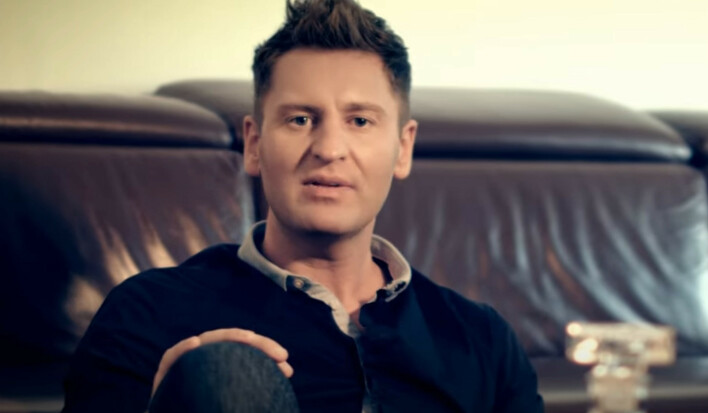 Wielki hit „Ewa odeszła„ powraca! Posłuchajcie zupełnie nowej wersji na rok 2022!