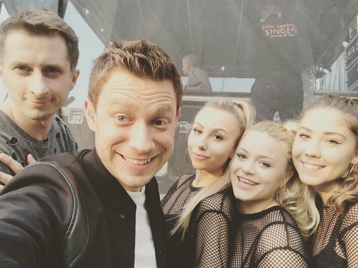 Wielki przebój disco polo w wersji koncertowej! Posłuchaj "Żono moja" na żywo | VIDEO