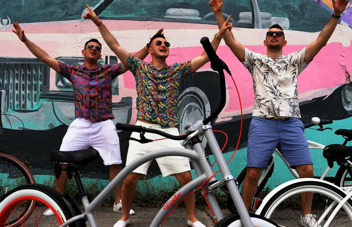 Wielki sukces uwielbianego zespołu disco polo! Kuba Urbański Playboys może otwierać szampana!